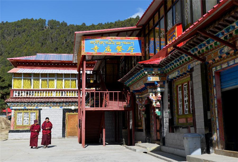 喇嘛林寺的寺庙餐厅（3月27日摄）。