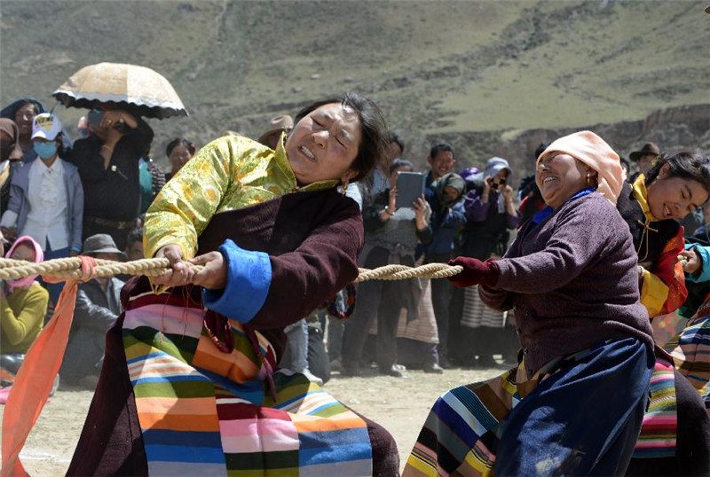 盛夏：西藏乡村的体育季