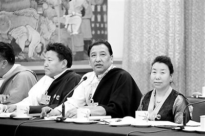 西藏将优化外国人进藏申请许可 - 西藏要闻 - 西