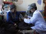 西藏阿里：节日巡诊送健康