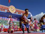 西藏山南：2016扎囊氆氇文化节开幕