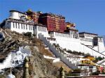 西藏迎接“神降节” 布达拉宫粉刷一新