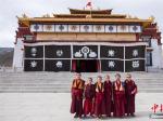 探访西藏佛学院