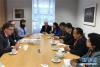 7月25日，在爱尔兰都柏林，中国西藏专家交流团与爱尔兰外交贸易部官员进行座谈。