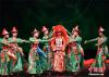 图为当晚演出的裕固族舞蹈《裕固婚礼》。 中新社记者 张朔 摄