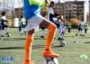 11月22日，西藏拉萨市第四中学女子足球队队员在演练足球操。新华社记者 普布扎西 摄