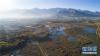 空中鸟瞰拉鲁湿地(11月23日摄)。