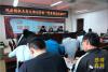7月26日，双岔镇机关党支部以党支部建设标准化“大研究大讨论”为主线，扎实开展了7月份“党员固定活动日”。