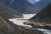 这是西藏江达县波罗乡被淹局部画面（11月11日摄）。新华社记者 刘东君 摄