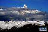壮美的南迦巴瓦峰（3月25日摄）。 新华社记者 詹彦 摄