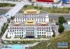 这是青海省玉树州藏医院全貌（资料照片）。新华社发