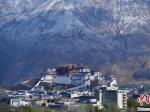 西藏拉萨又迎“四月雪”