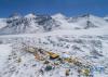 这是海拔6500米的珠峰前进营地（5月10日无人机照片）。 新华社记者 孙非 摄
