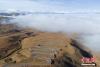 定日县扎西宗乡农牧民扎西卓玛介绍，珠峰云海较为罕见，一般只在每年5月和10月偶尔出现。 江飞波 摄