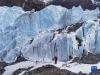 这是5月6日在西藏日喀则市拍摄的珠穆朗玛峰脚下的绒布冰川冰塔林（手机照片）。新华社发（康世昌 摄）