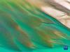 12月18日拍摄的雅鲁藏布江米林段滩涂风光（无人机照片）。新华社发（董志雄 摄）