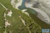 6月5日拍摄的雅鲁藏布江山南段风光（无人机照片）。新华网 旦增努布 摄
