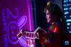 2月21日，学生在西安市浐灞第一中学举行的藏历新年团拜活动上表演藏族舞蹈。新华社记者 李一博 摄